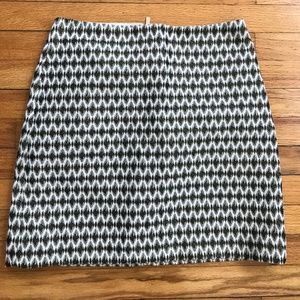 Ann Taylor Loft White Black & Gold Geometric Skirt